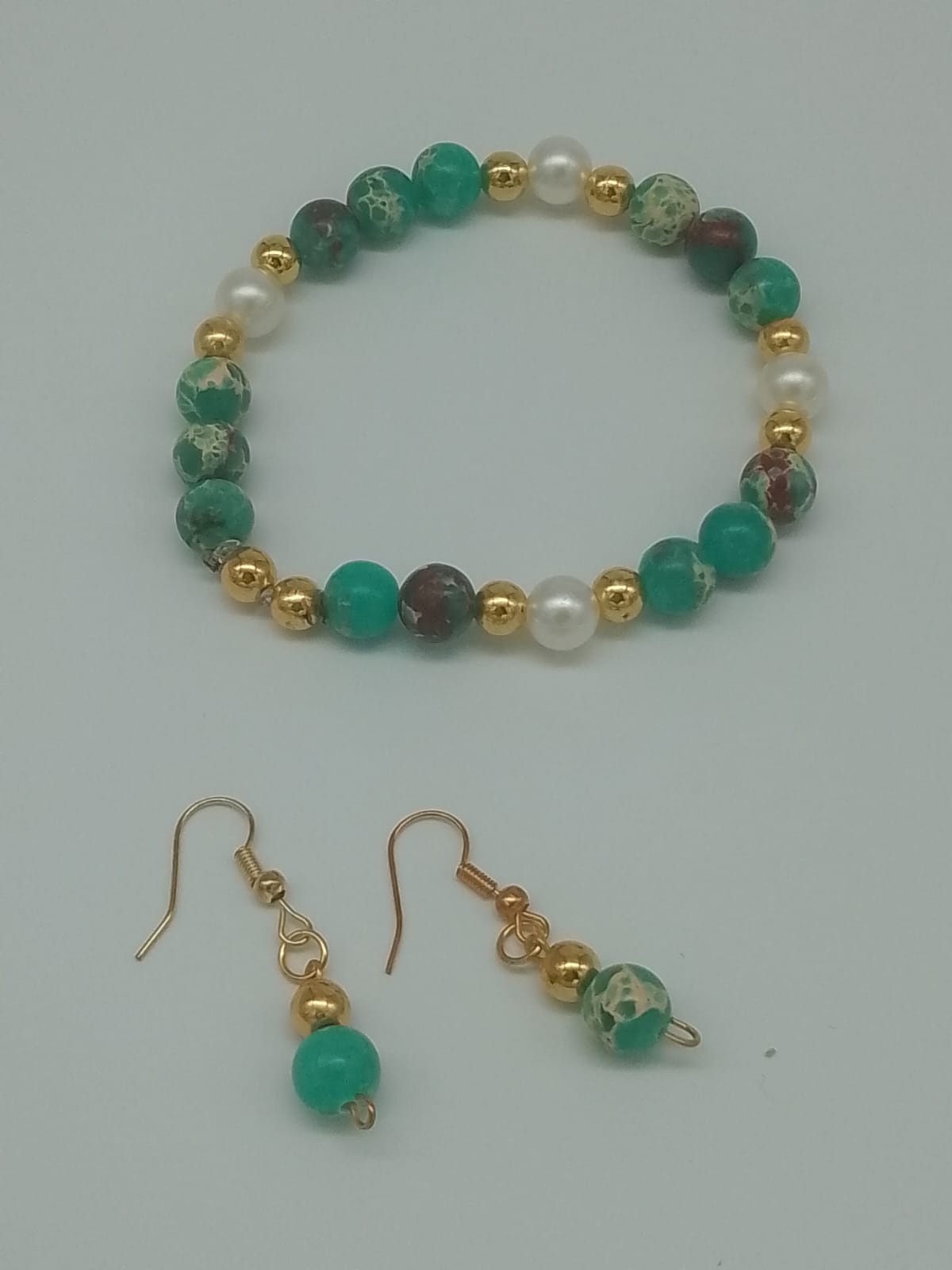 Juego de Pulsera y Aretes REF 33